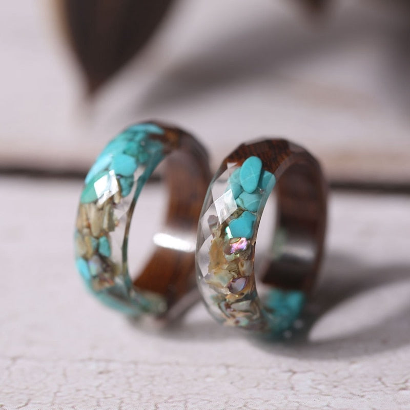 Anello con orchidea in legno Marie-Caley
