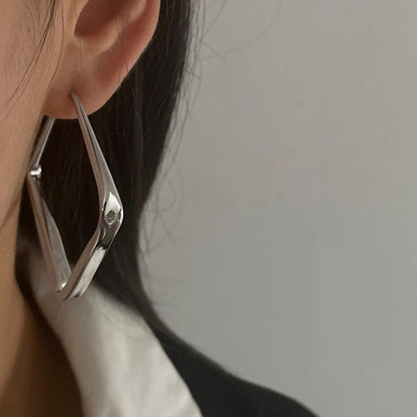 Orecchini a cerchio quadrati - Cyra