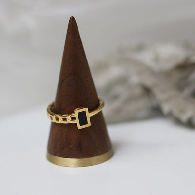 Anello in acciaio dorato con catena e inserto geometrico - Daria