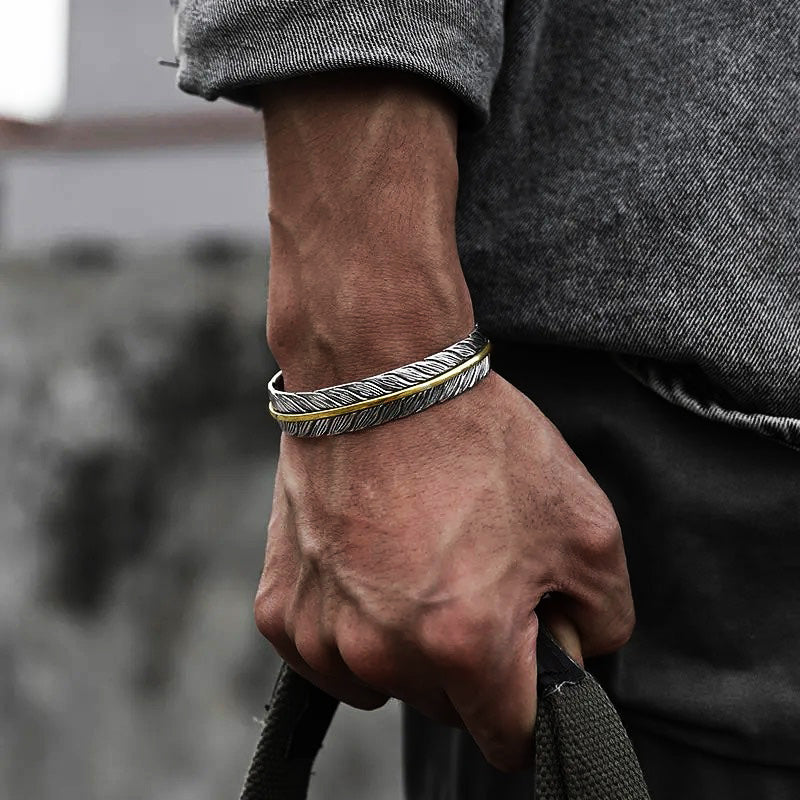 Bracciale da uomo in argento e ottone con design piuma - Aeron