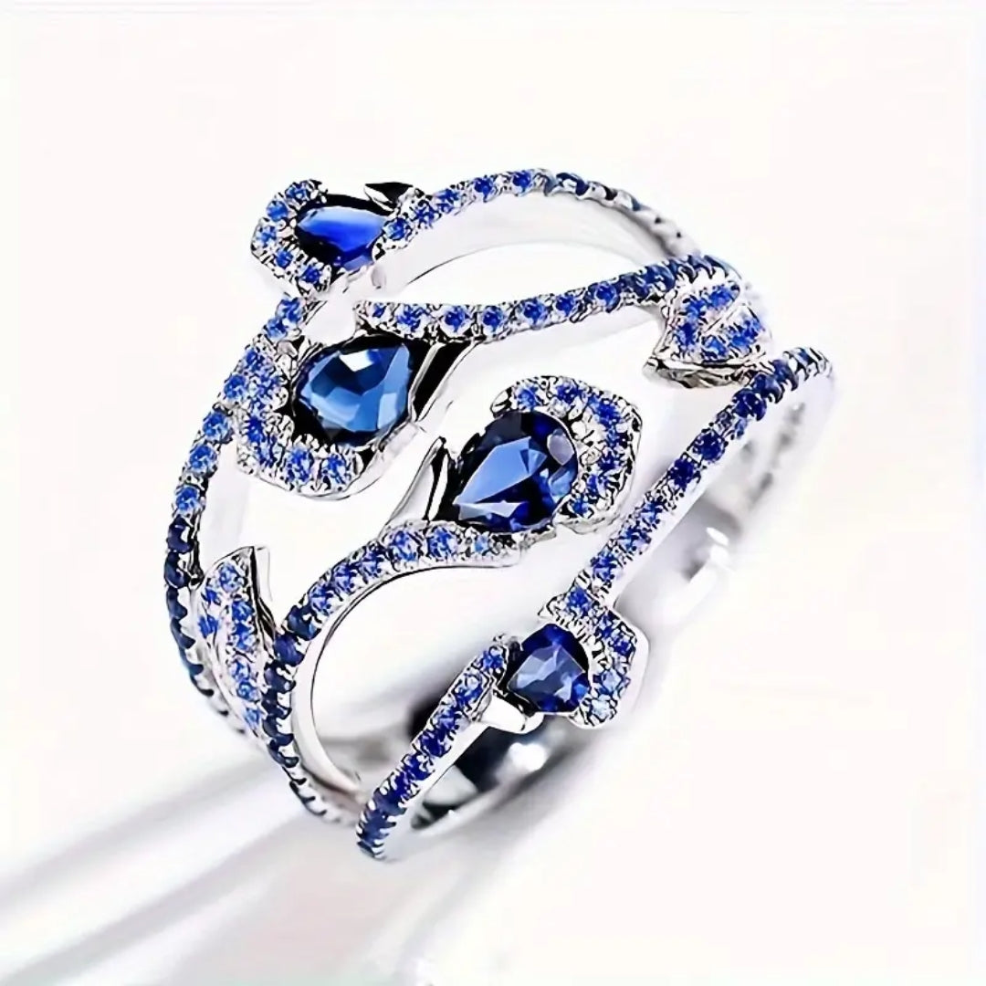 Anello in argento con zirconi blu taglio goccia - Elaris