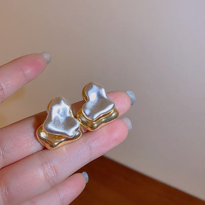 Orecchini a perla scolpita con cuore - Viviana