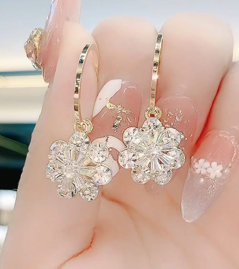 Orecchini a fiore brillante - Vittoria