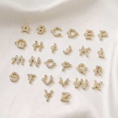 Ciondolo Iniziale con Zirconi per Bracciale o Collana - Beatrice