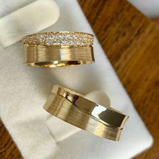 Anelli d'oro vintage con glitter