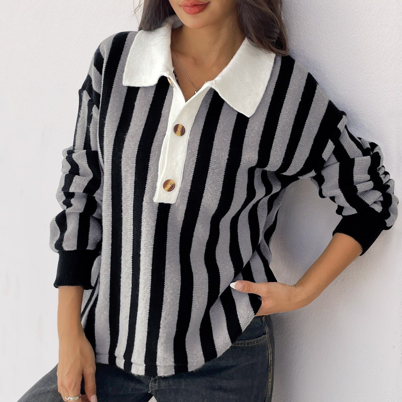 Maglia a collo alto a righe verticali da donna - Mirea