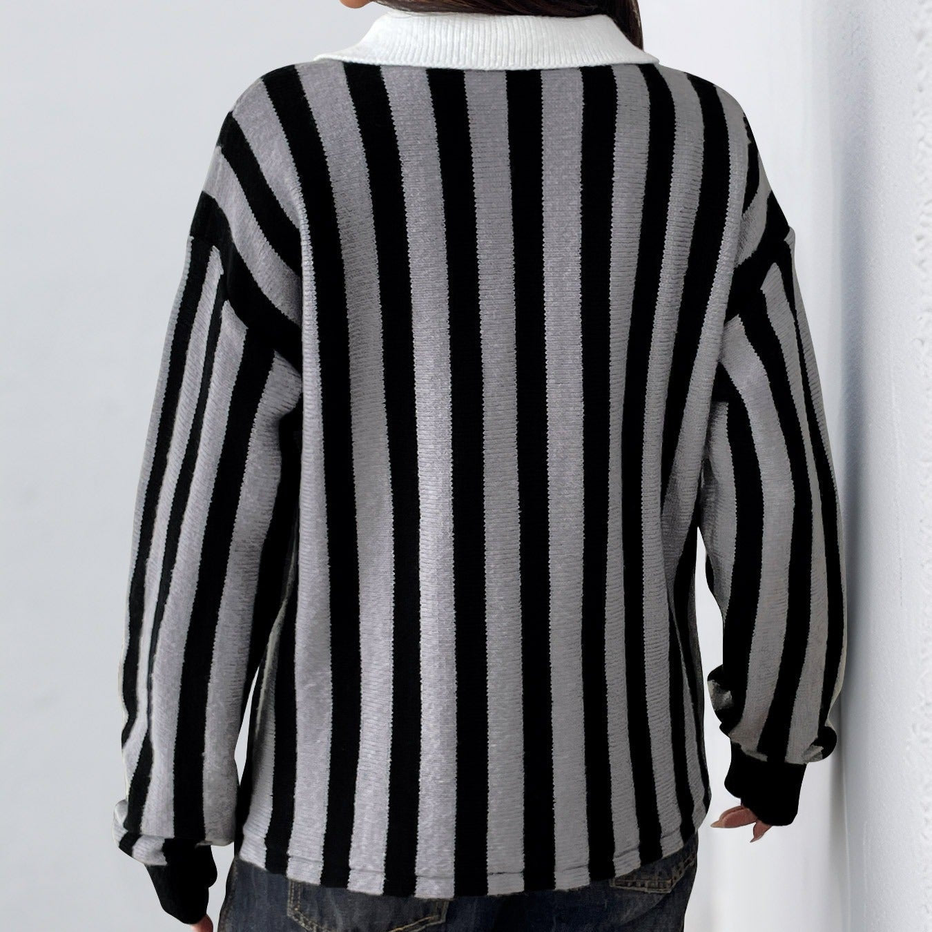 Maglia a collo alto a righe verticali da donna - Mirea