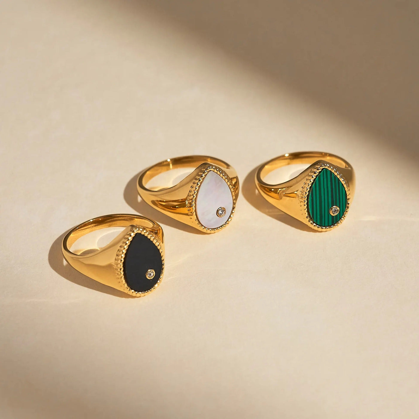 Anello da sogno a goccia - Nesrin