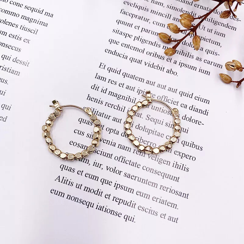 Orecchini a cerchio con cerchi scintillanti - Celestine