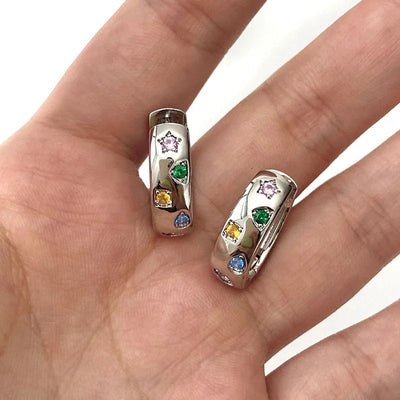 Orecchini a lobo con gemme arcobaleno - Emani